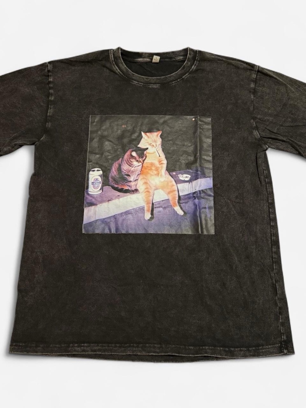 Black Cat Graphic Tee with Orange Cat Design y2k men’s medium
